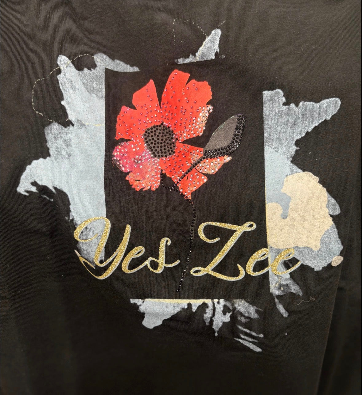 T-shirt donna scatoletta stampa YES ZEE